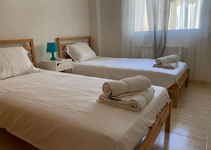 Villa 2 Pools - 24 Persons *