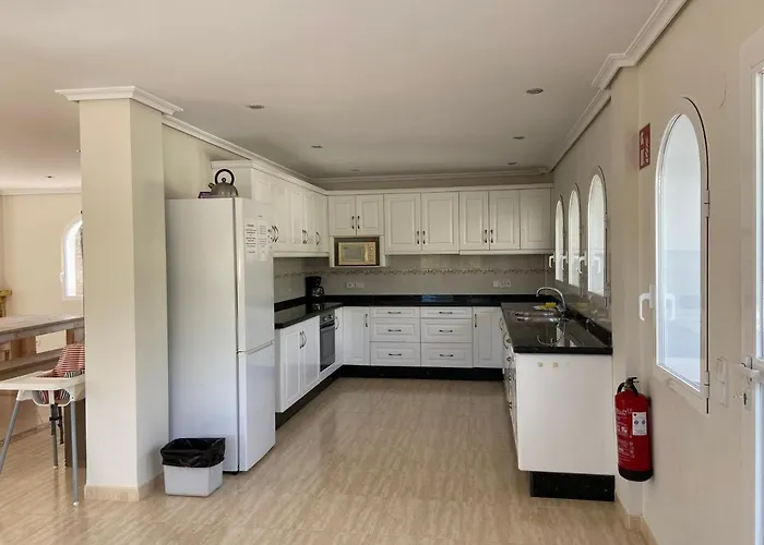 빌라 2 Pools - 24 Persons *