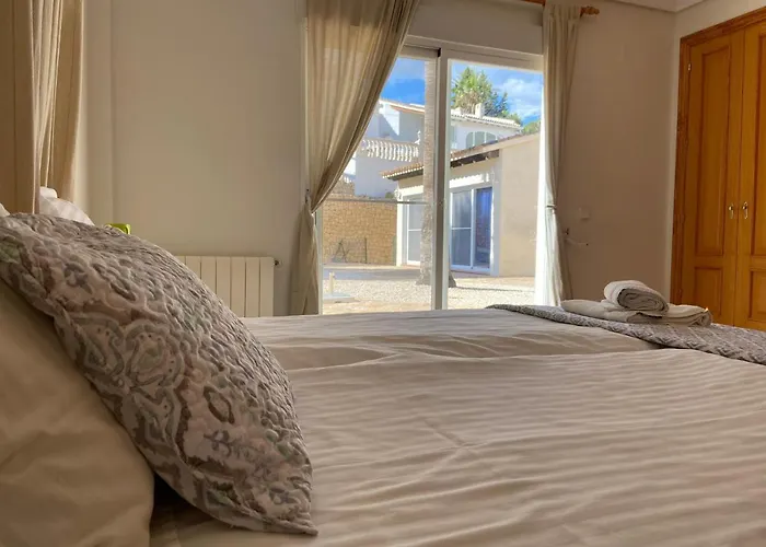 2 Pools - 24 Persons 빌라 *